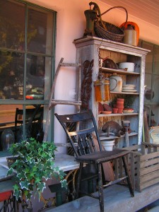 Estate Sale Shopping For Antiques Dealers