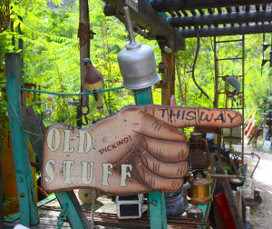 Why Choose An Estate Sale Over A Garage Sale